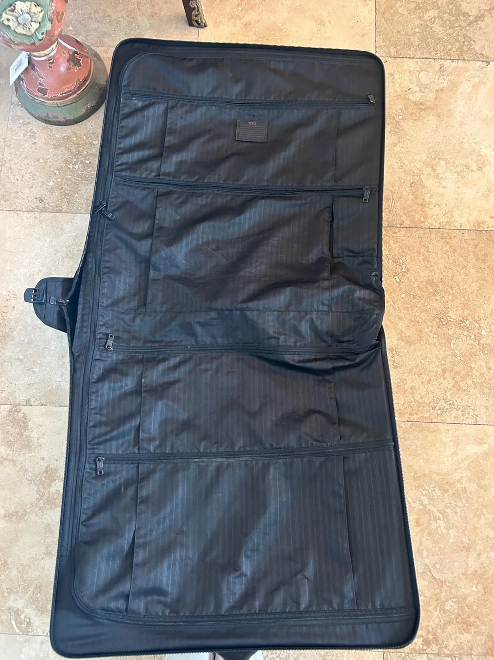 TUMI Alpha 2 22036DH Wheeled Garment Bag Black Nylon Rolling Suit Carrier